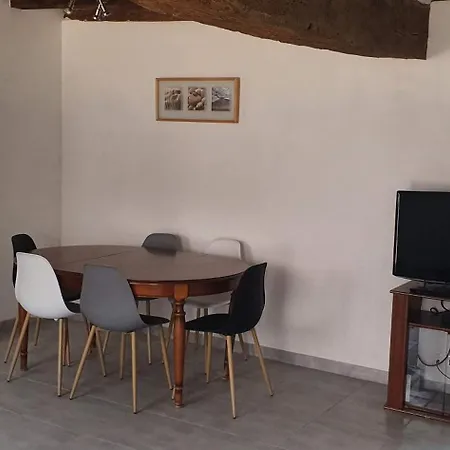 Location Maison En Anjou Casa de Férias Les Bois-d'Anjou